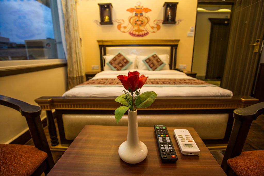 Hotel Encounter Nepal & Spa Catmandu Exterior foto