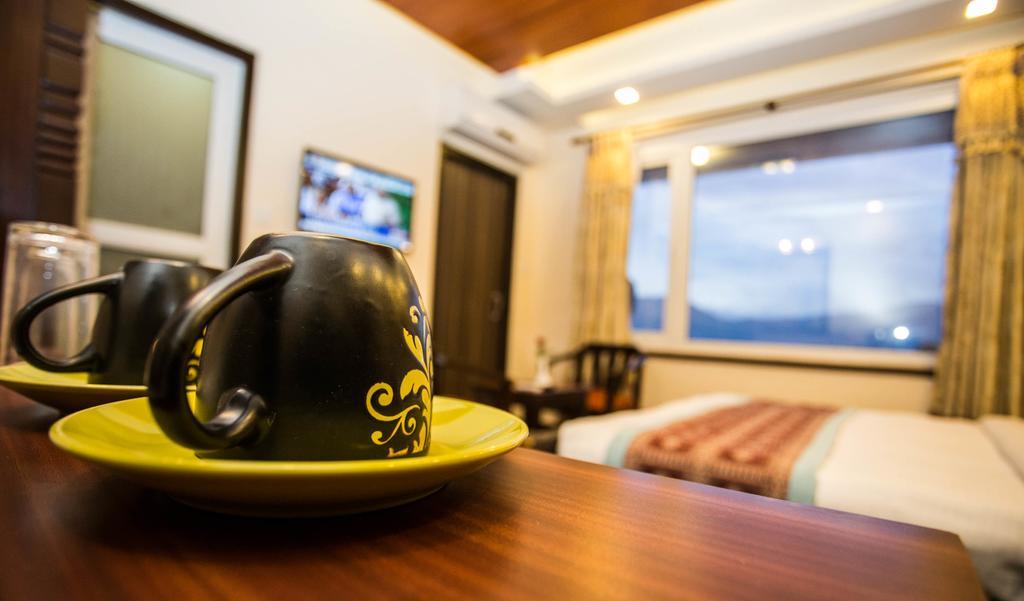 Hotel Encounter Nepal & Spa Catmandu Exterior foto